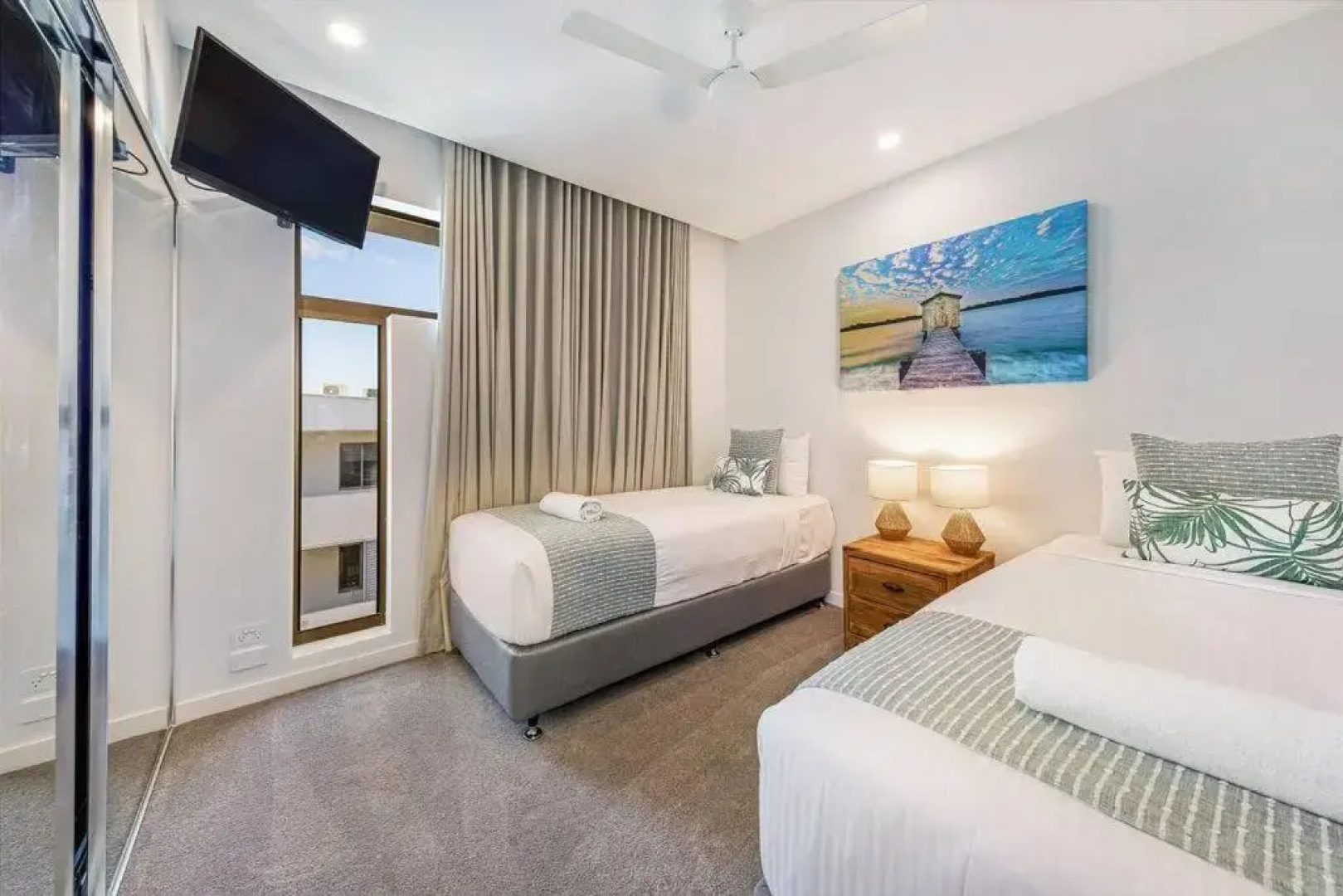SERENE BEAUTY@The Cosmopolitan Unit 20406