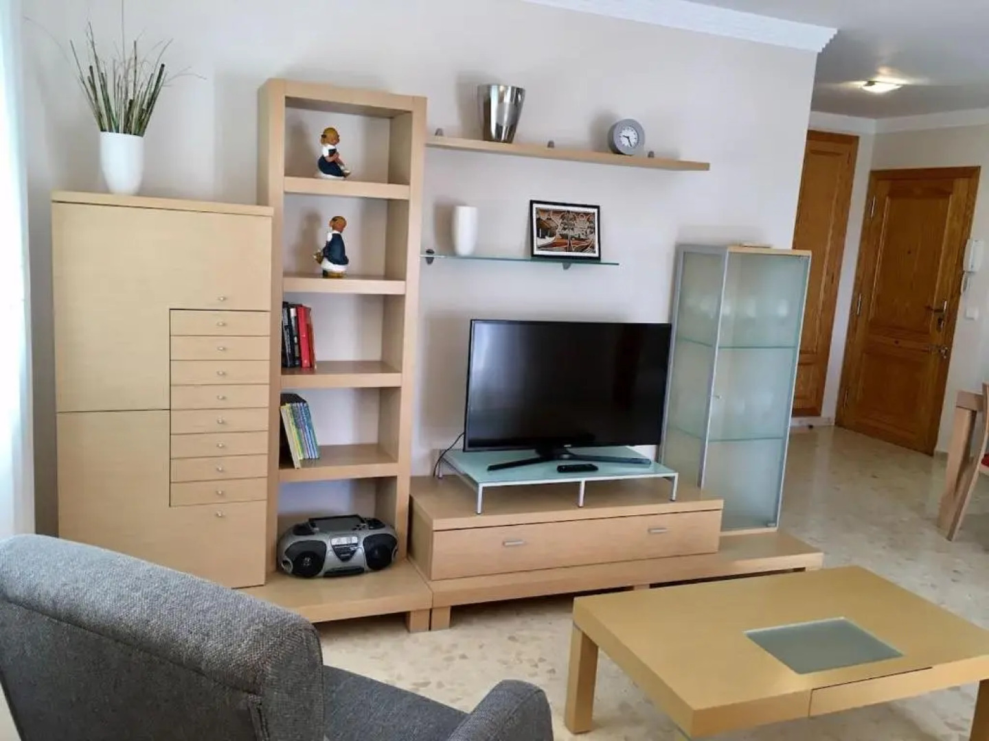 Apartamento Con Terraza, Vistas Al Mar Y Piscina