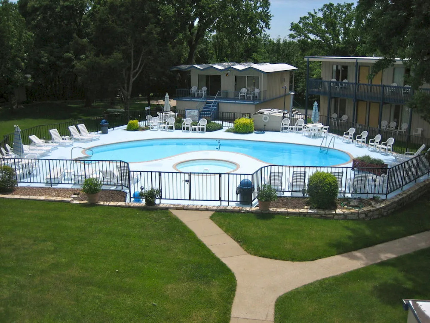 The Golden Door Motel