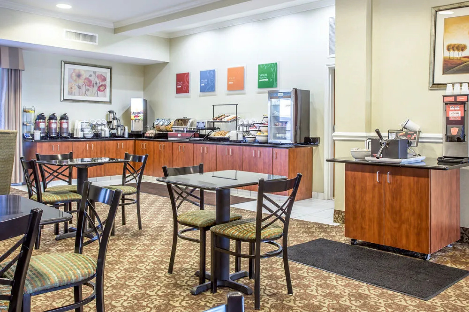 Comfort Inn & Suites