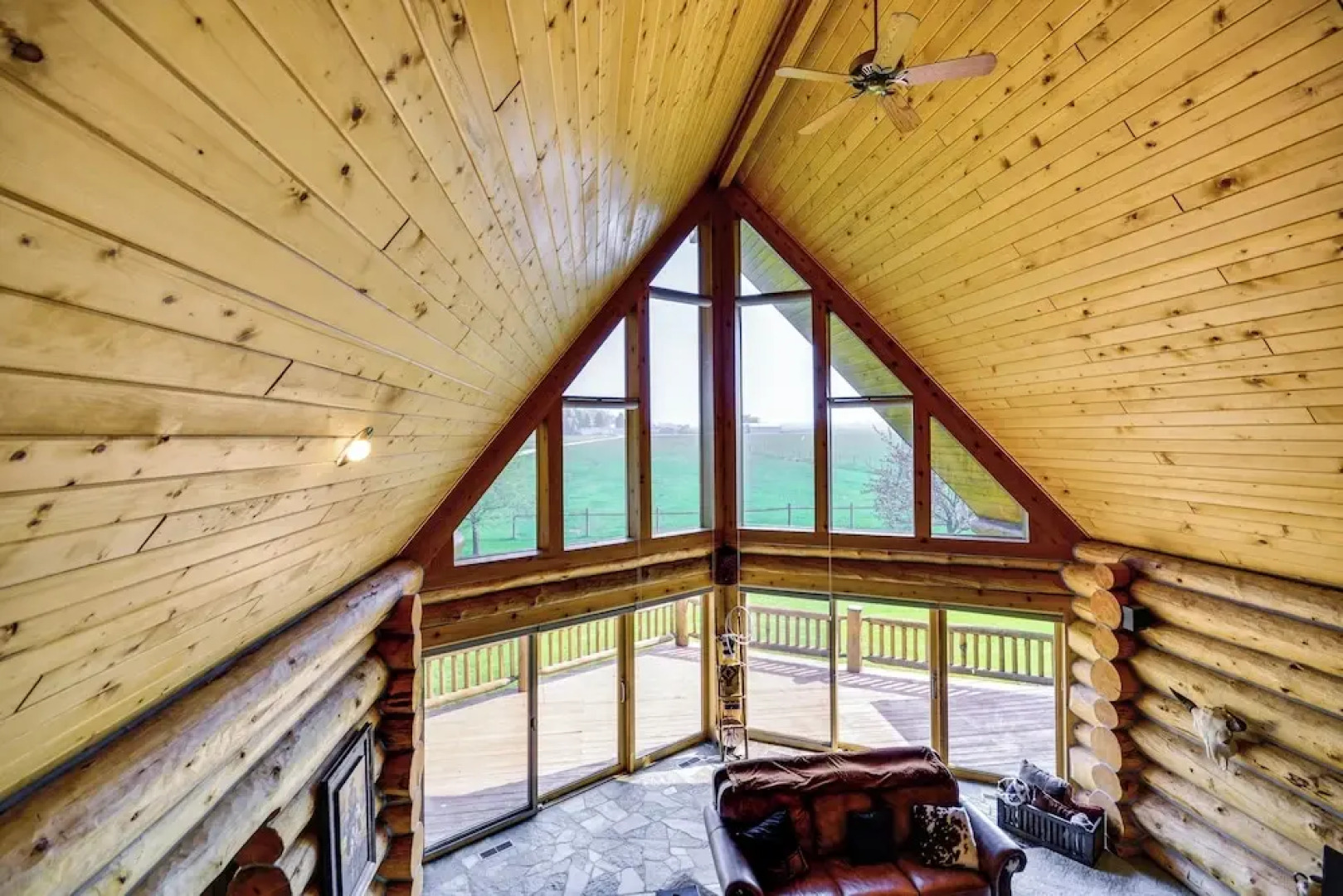 Roberts A-frame Log Cabin Near Red Lodge Mountain!