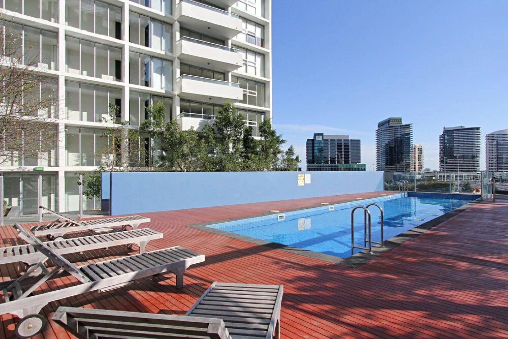 River Views Apartment
