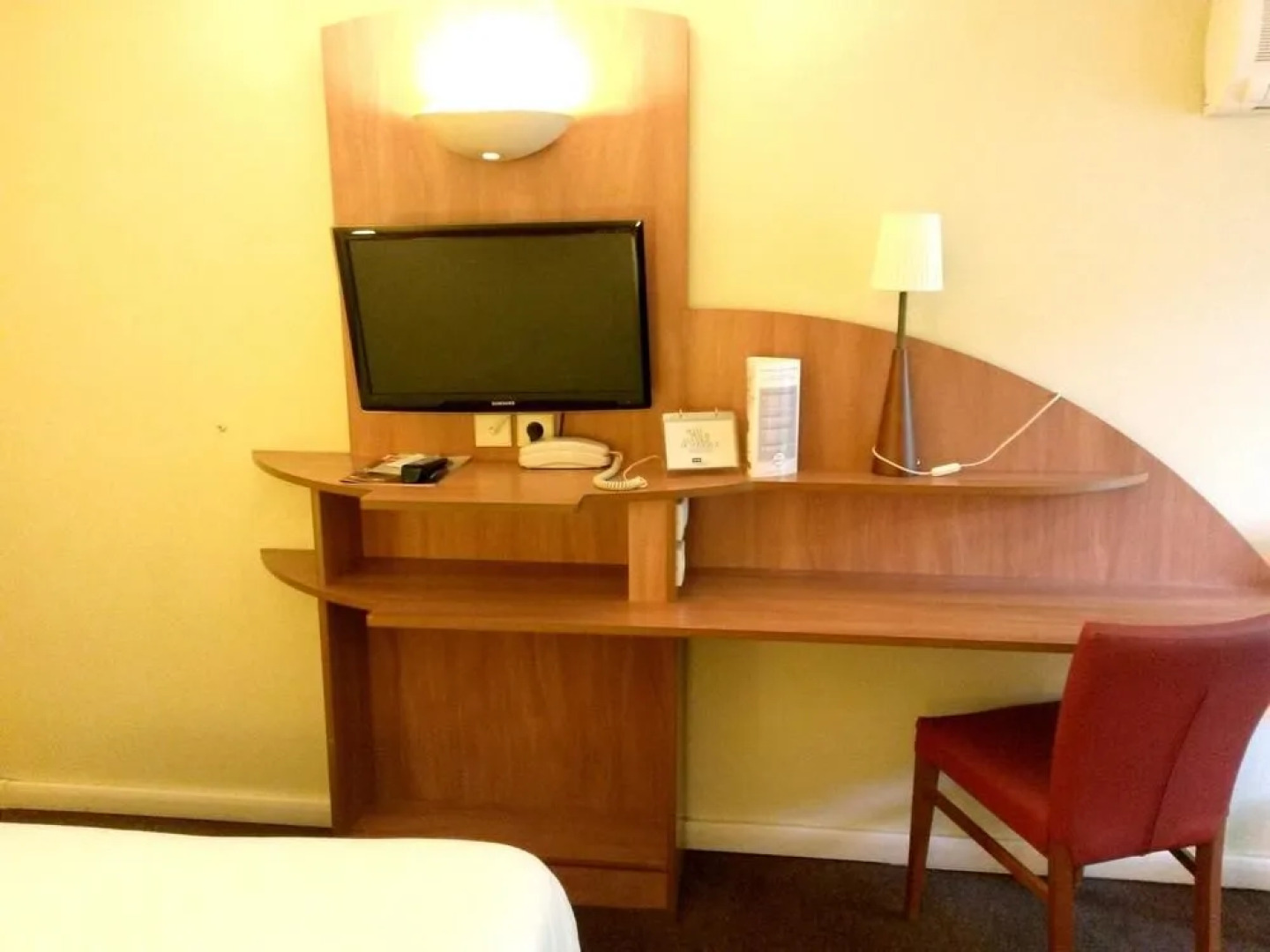 Kyriad Grenoble Est - Meylan