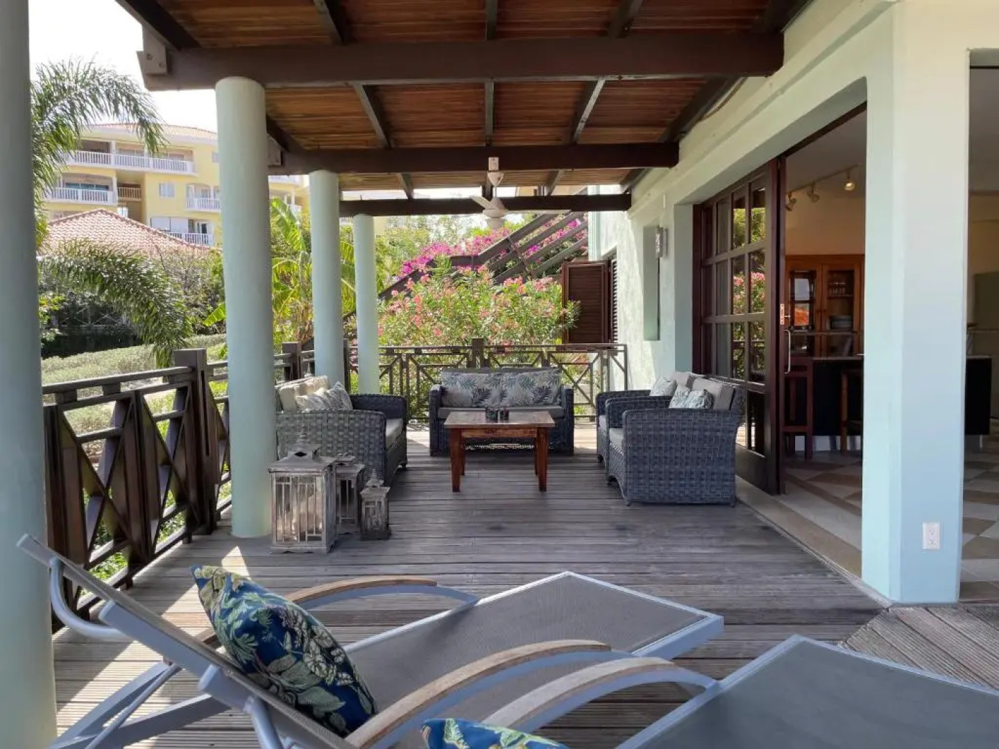 Blue Bay BEACH Villa 27 3-min beach-pool-golf