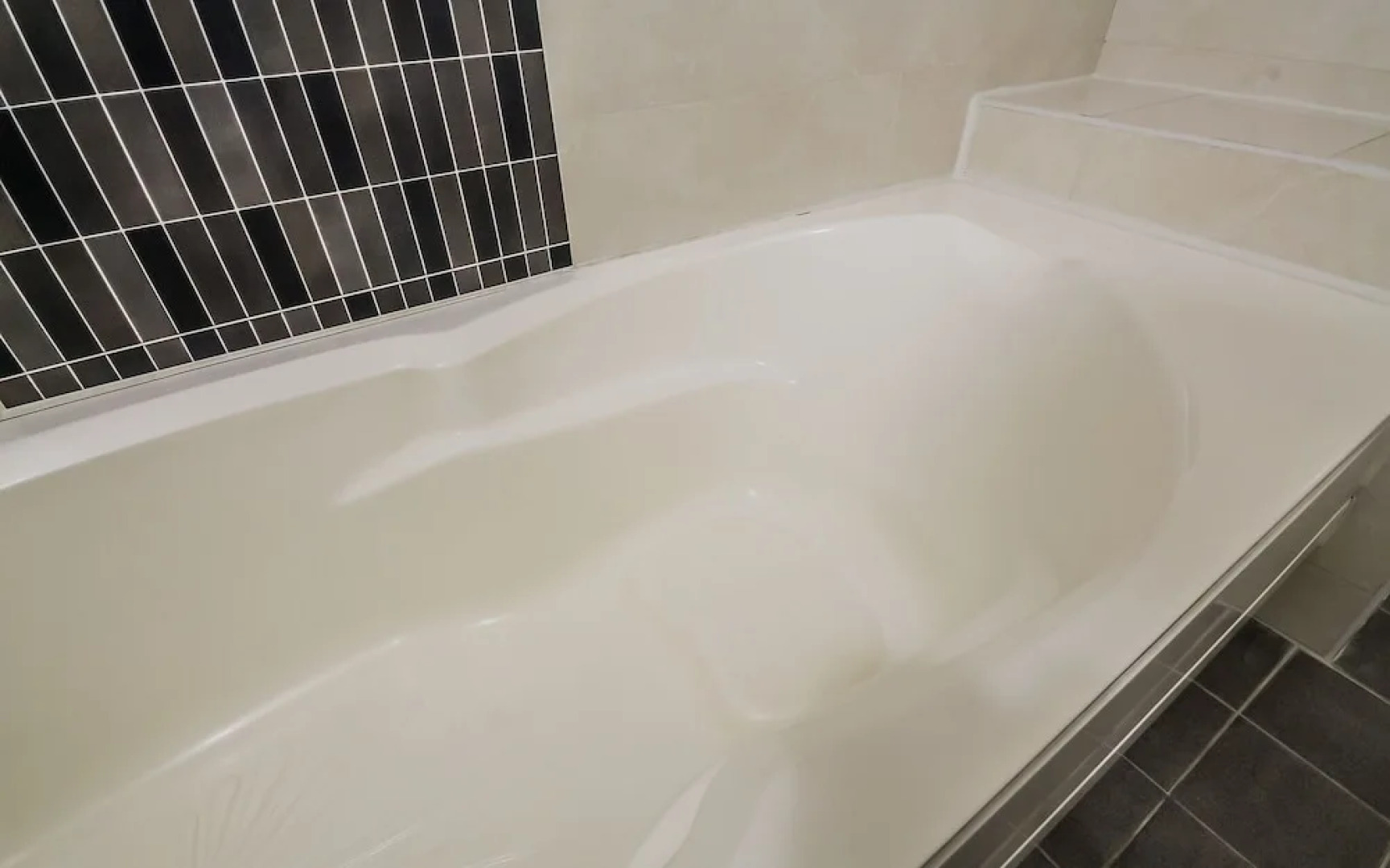 Gimhae Den Bastar Theme Kids Hotel