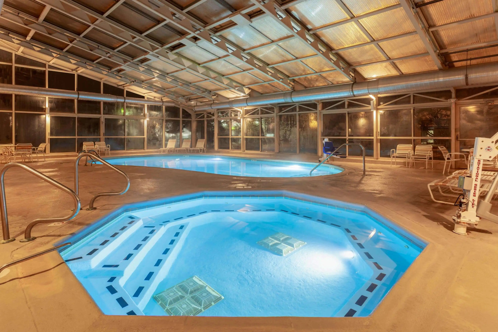 La Quinta Inn & Suites by Wyndham Chicago Tinley Park