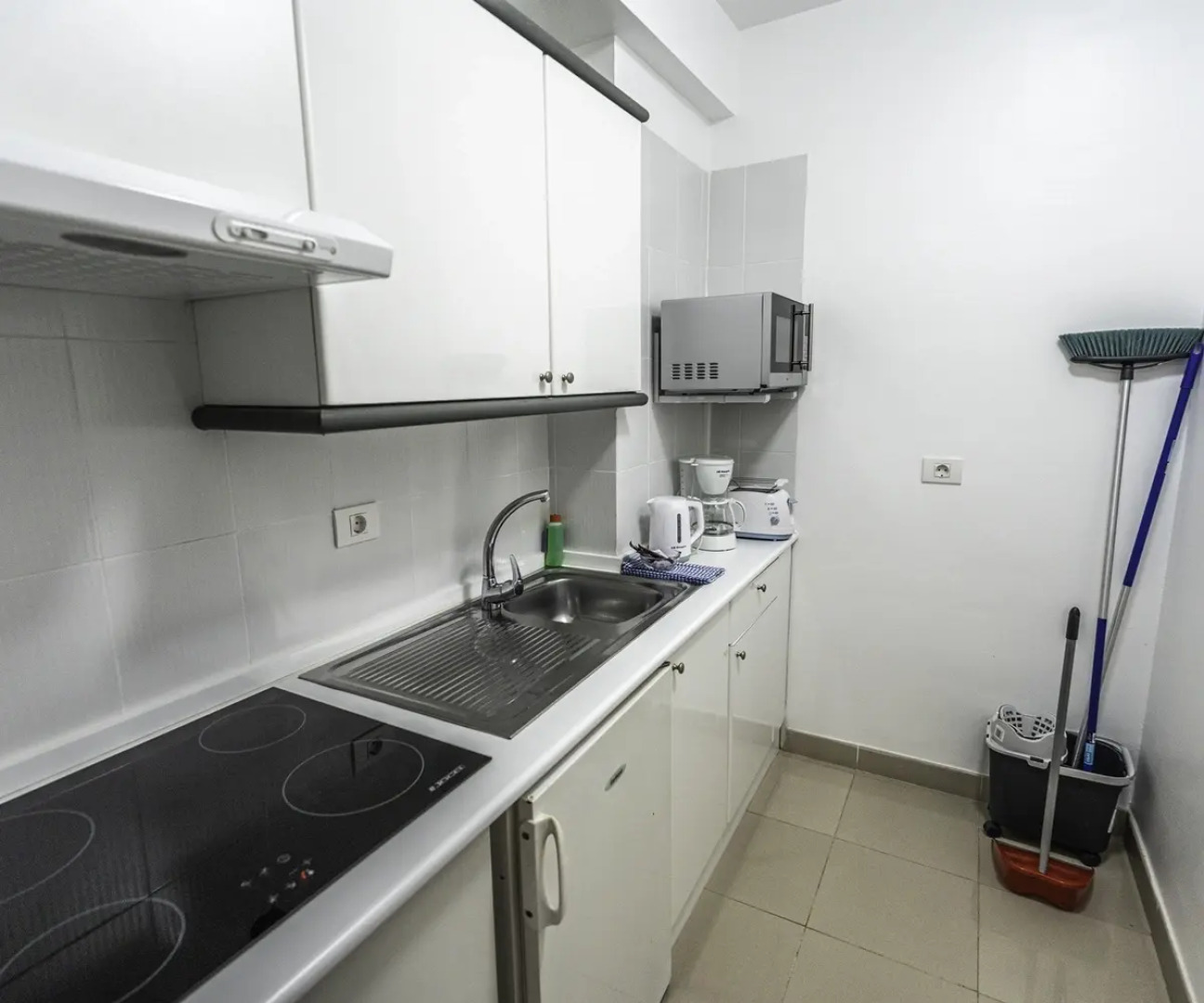 Coral La Quinta Park Suites