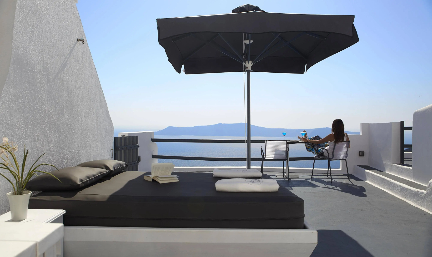 Sun Rocks Boutique Hotel