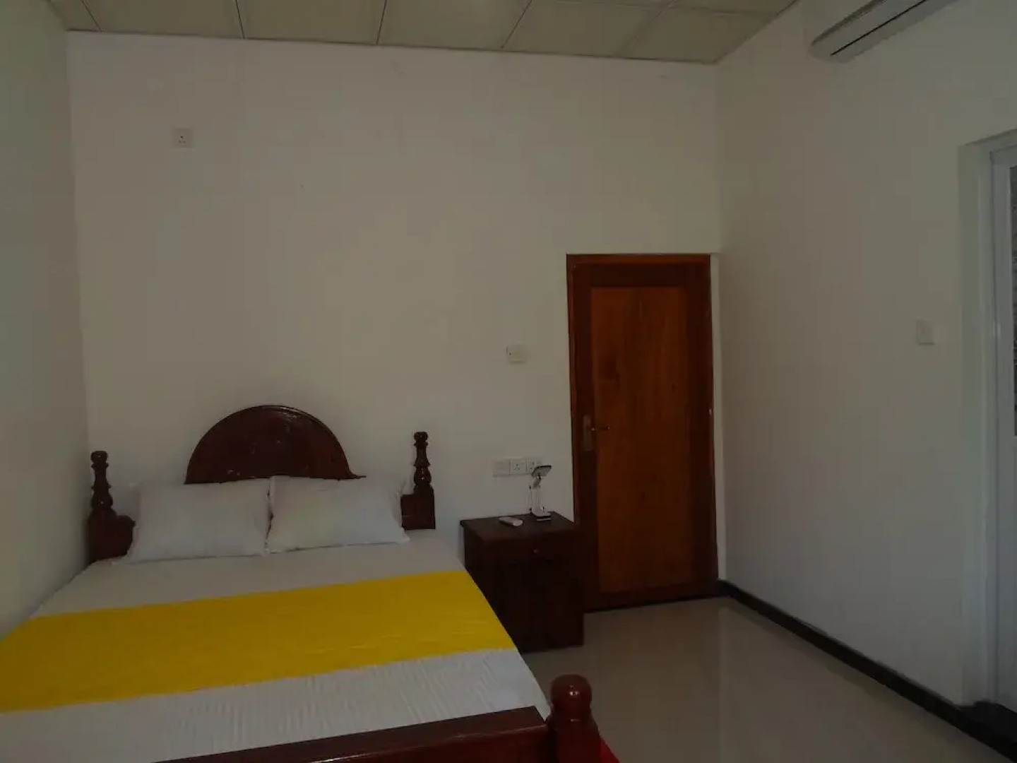 Amada Lake View Homestay