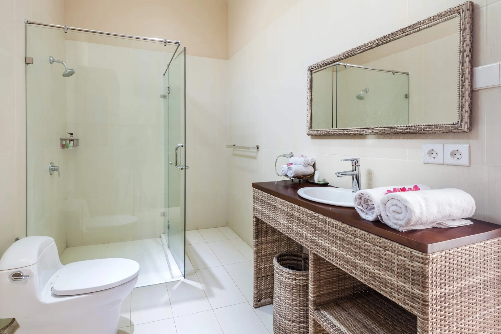 Kura Kura Beach Resort