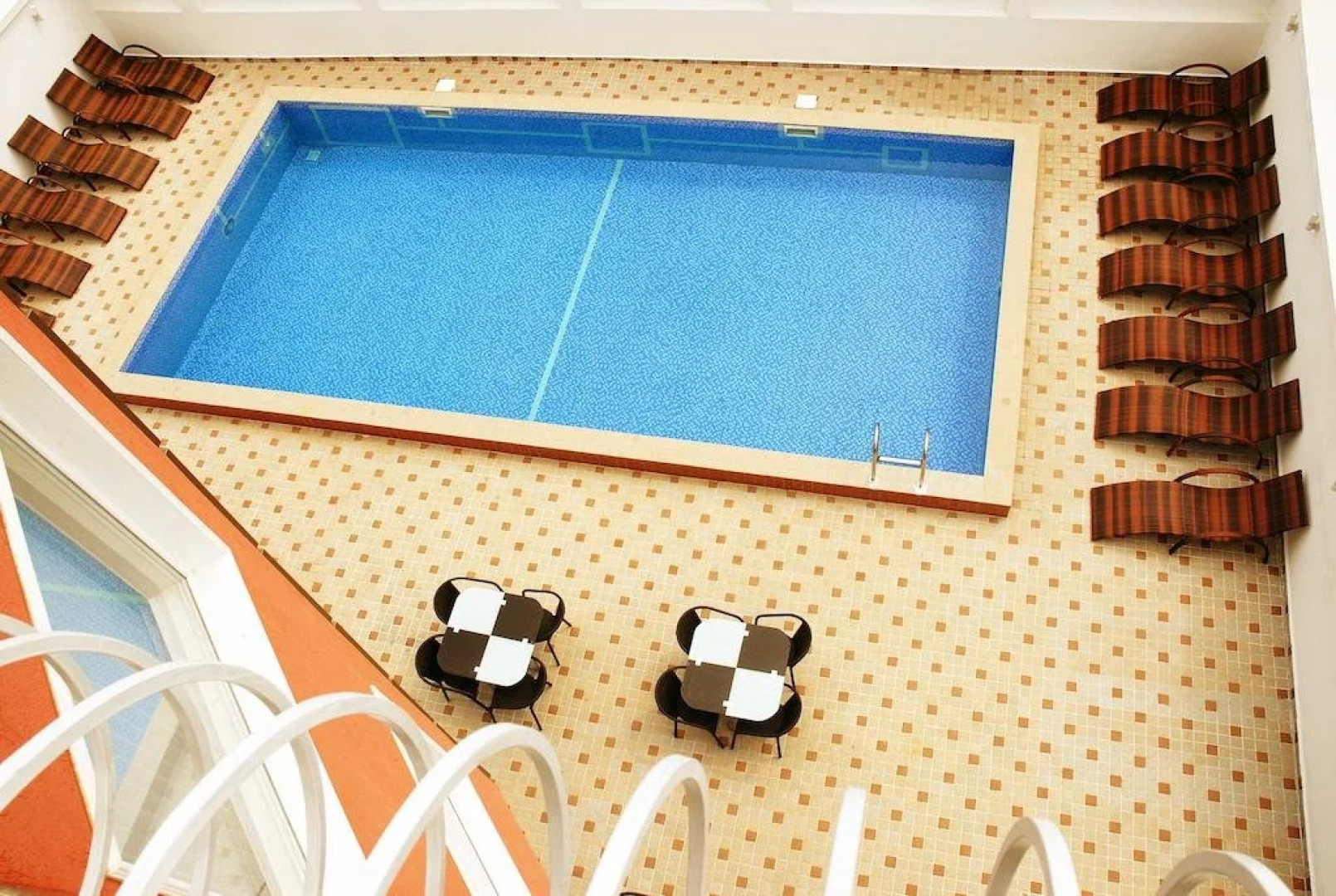 Семеен хотел Виа Лакус