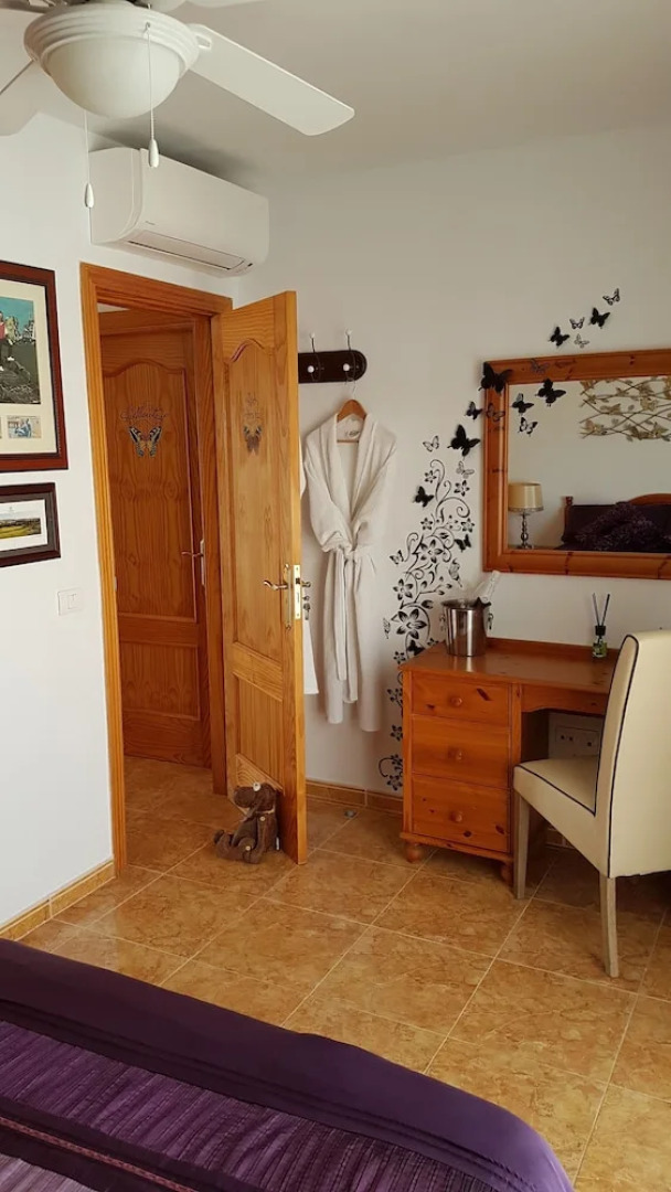 Casa Mariposa Guesthouse