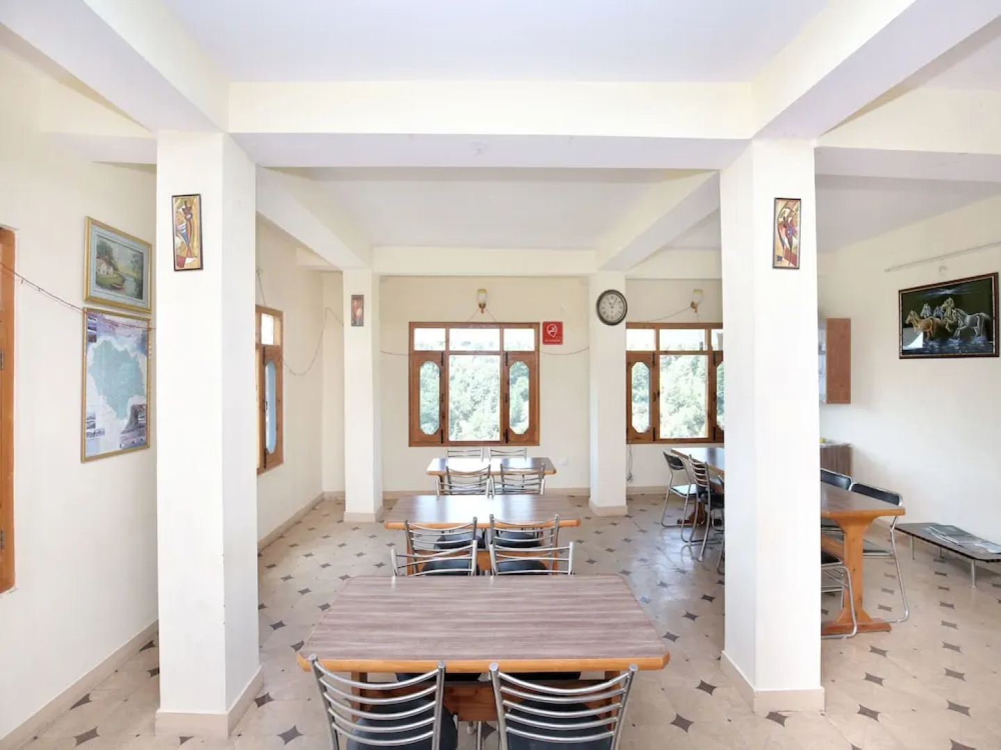 OYO 14106 Home Exotic Hill View Shoghi