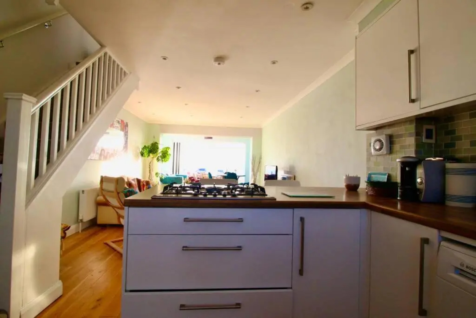 Serenity "your calm seafront retreat"