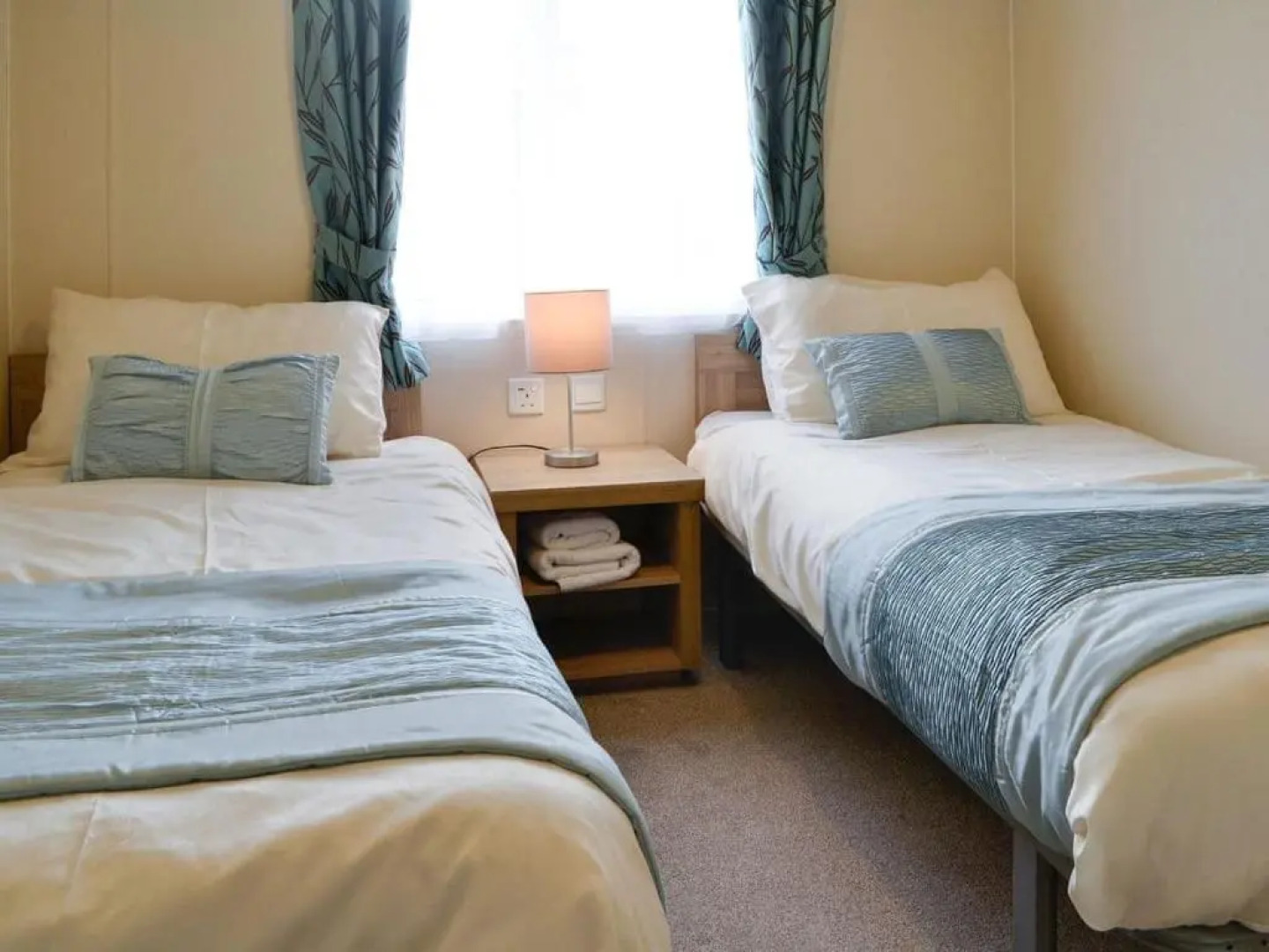 Beachcomber Lodge, 3 bedroom, beachside, dog friendly, Dumfries and Galloway, Scotland
