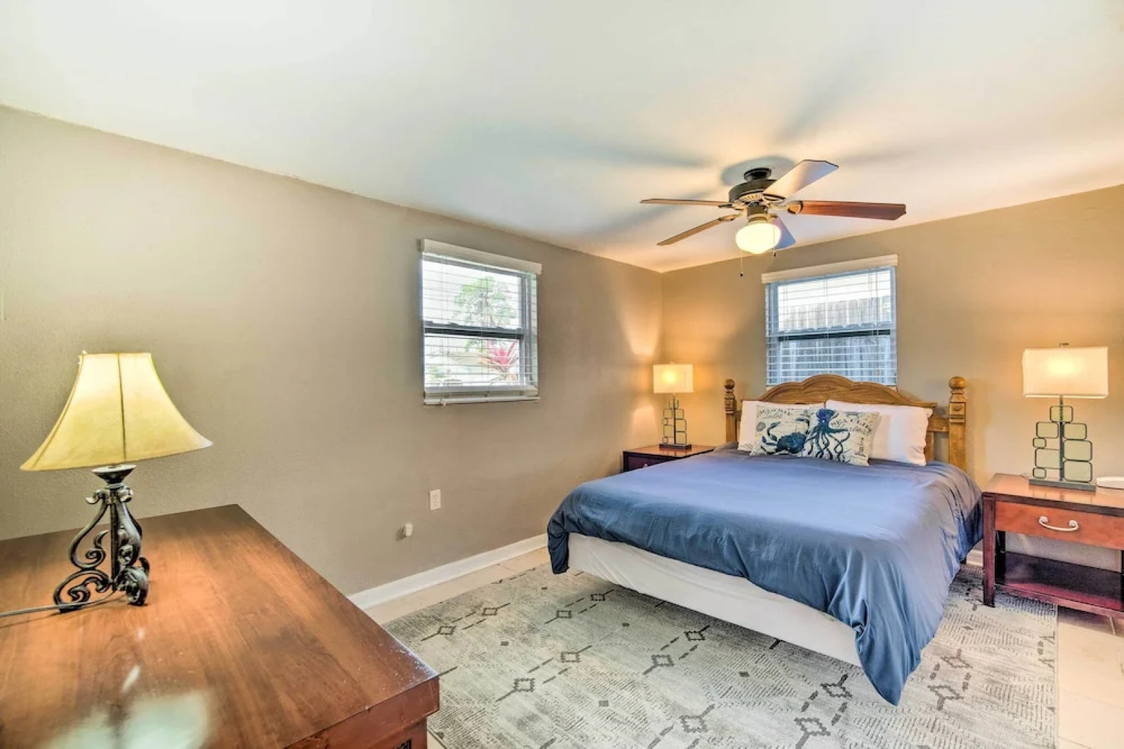 Sun-soaked Hudson Getaway w/ Canal Access!