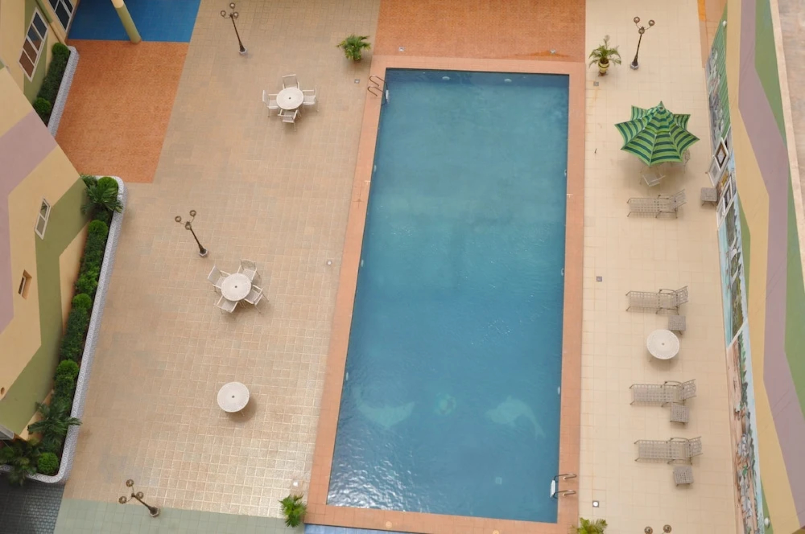 Royal Beach Hotel