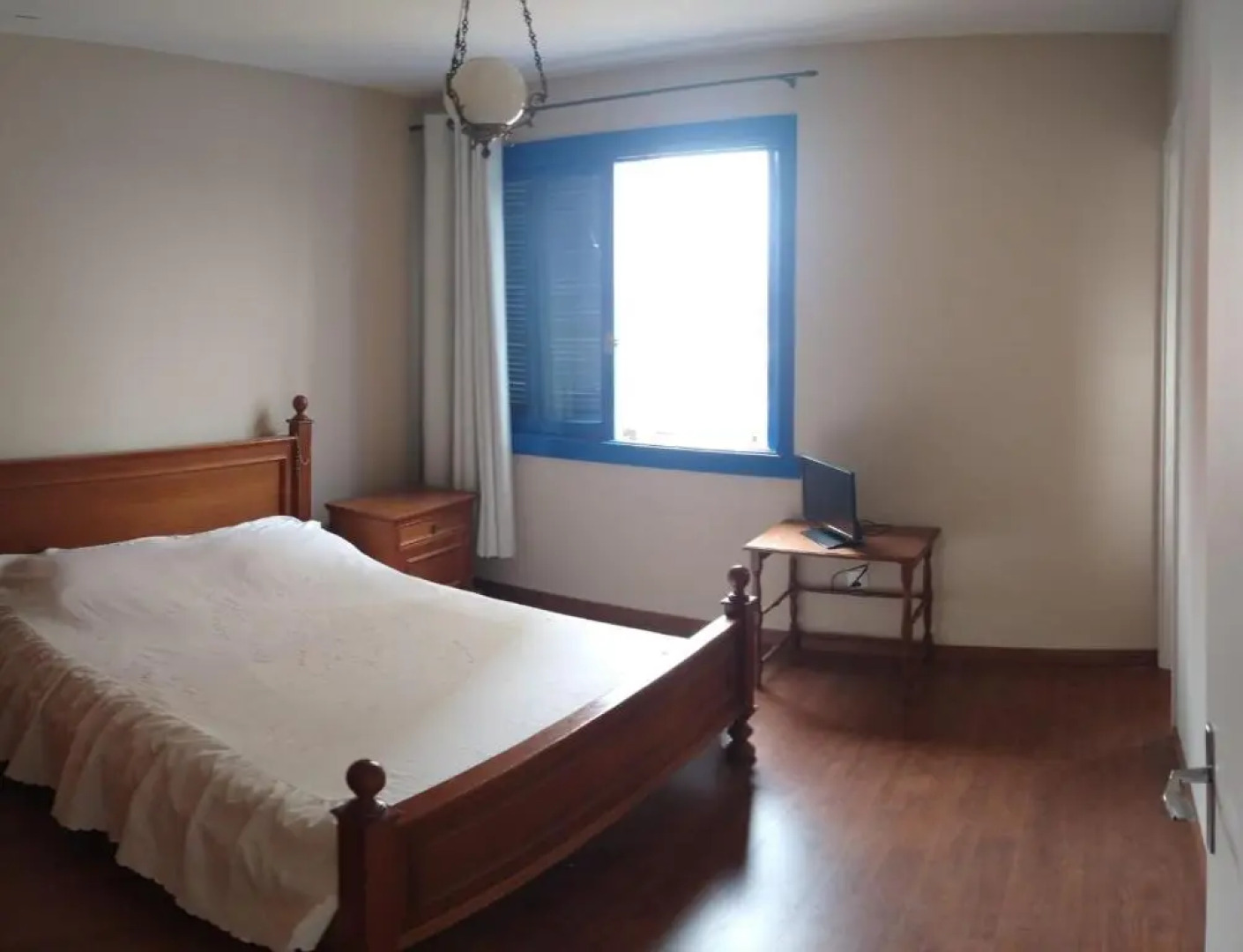 Apartamento central com garagem e elevador