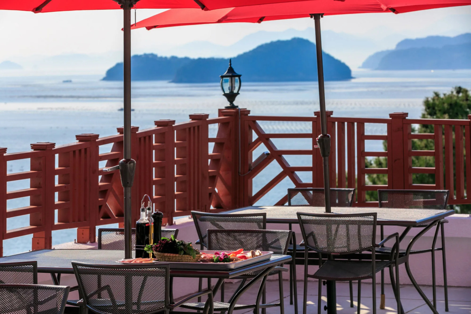 Tongyeong Beachcastle Resort