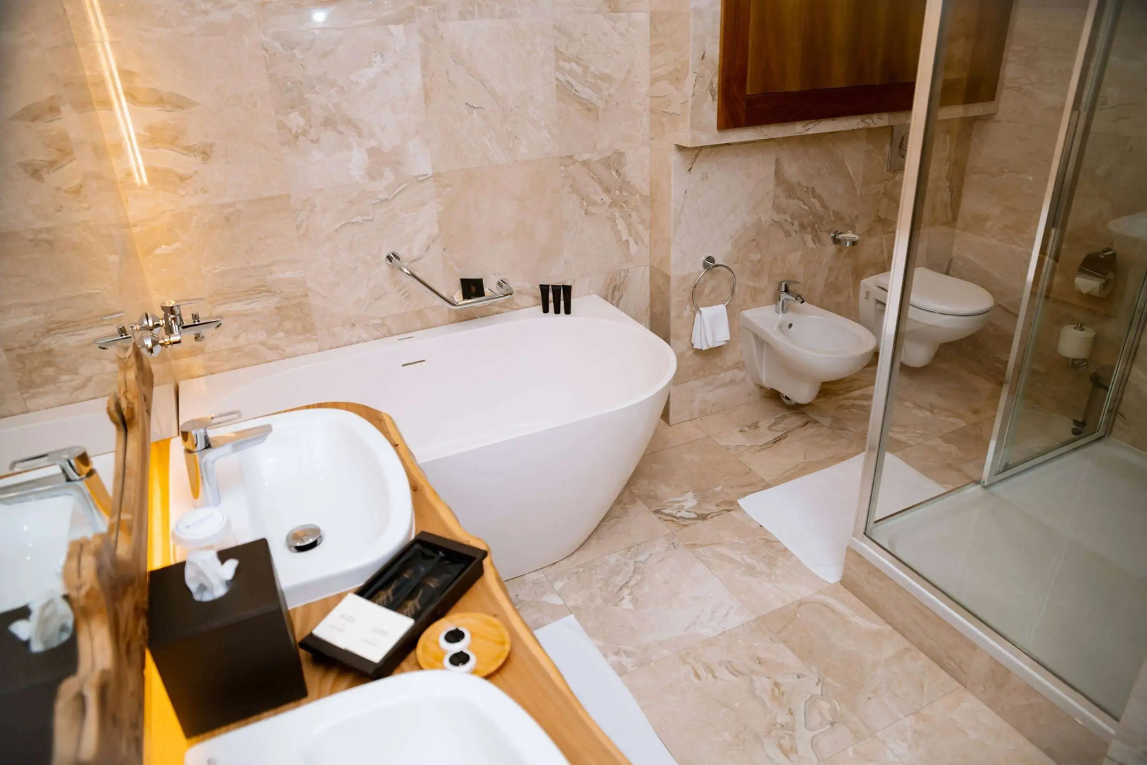 Wyndham Residences Aqkol