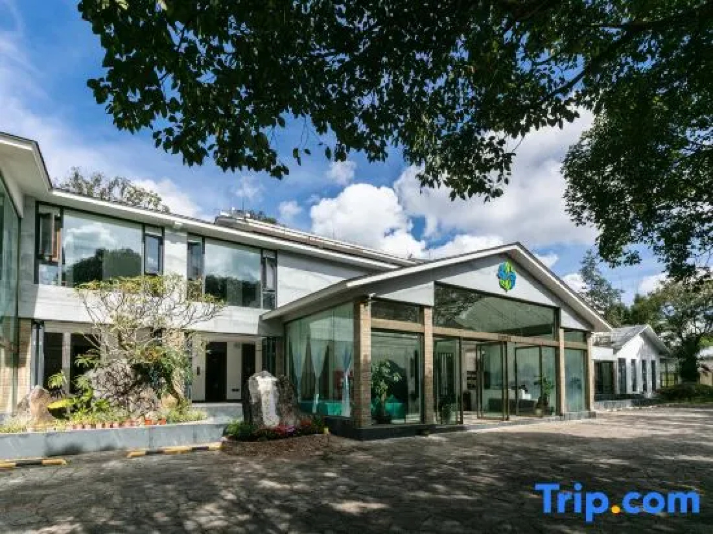 Pu'er Tea Garden Resort Hotel(Pu'er Tea Expo Garden)