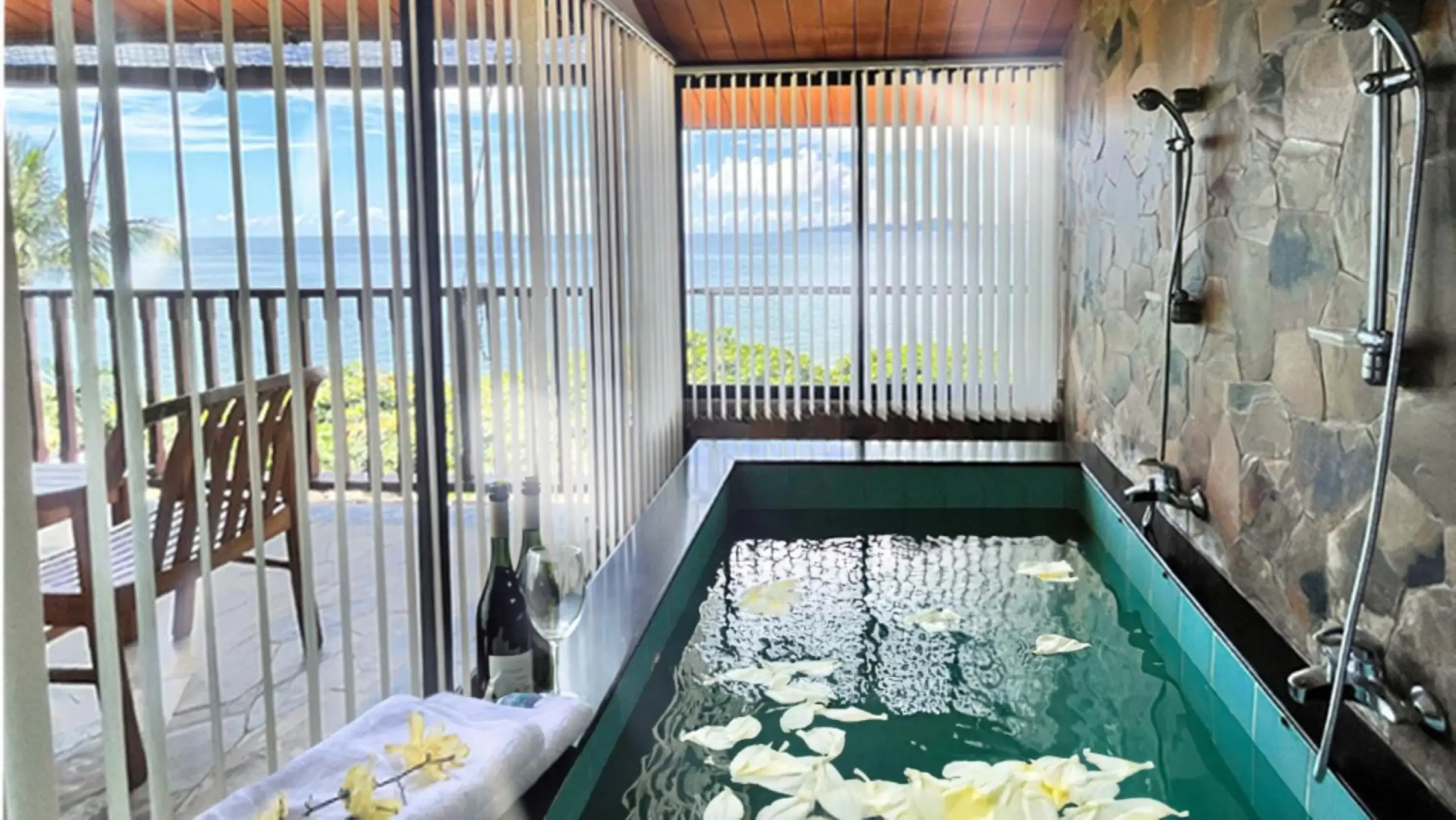 Birds and Bees Resort