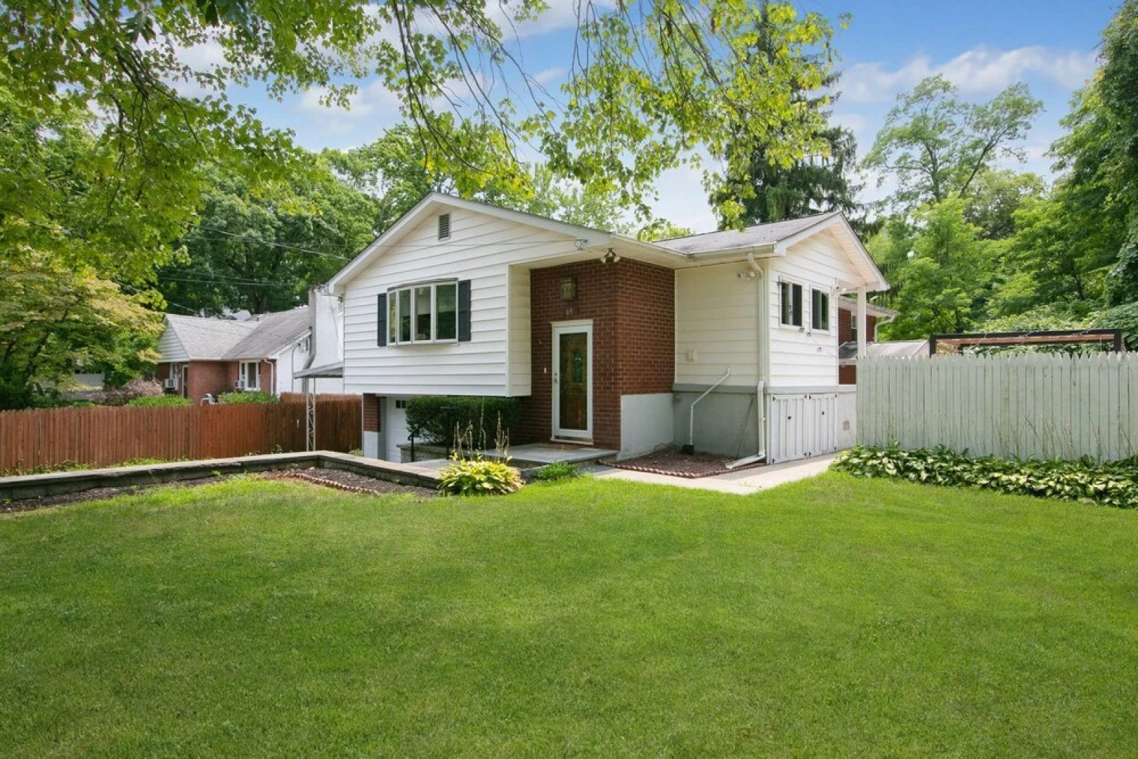 The Villa Falls Guest House