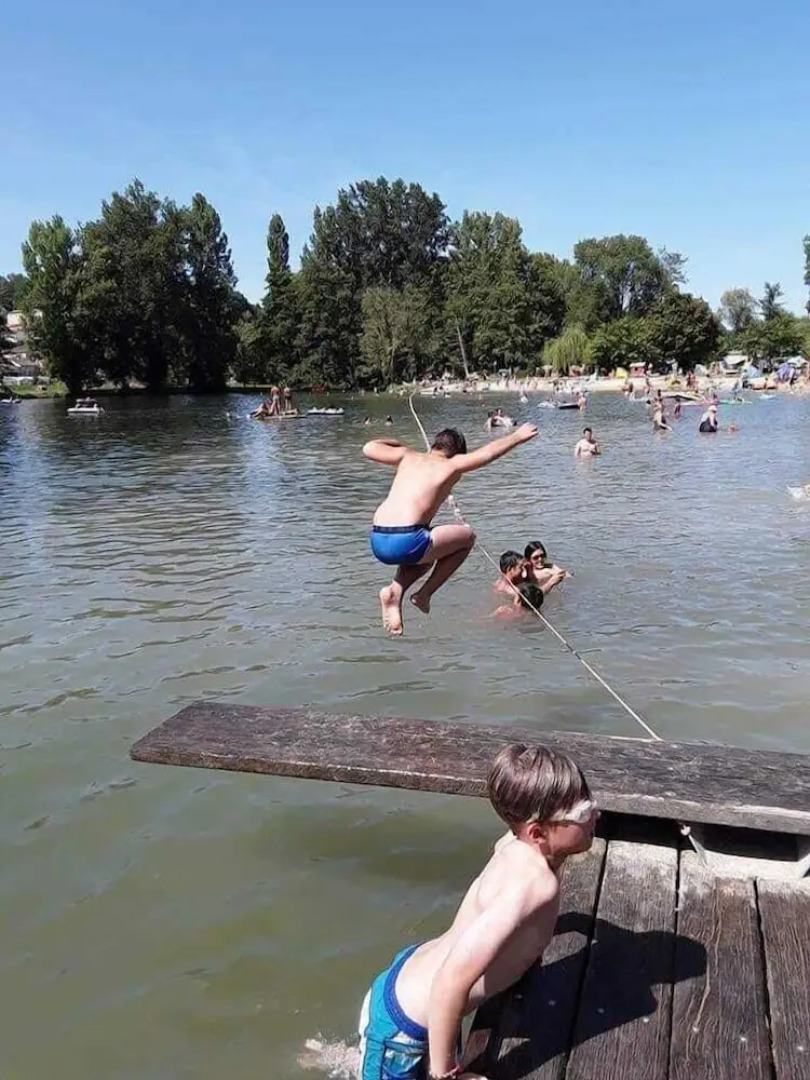 Camping Aubeterre-Sur-Dronne