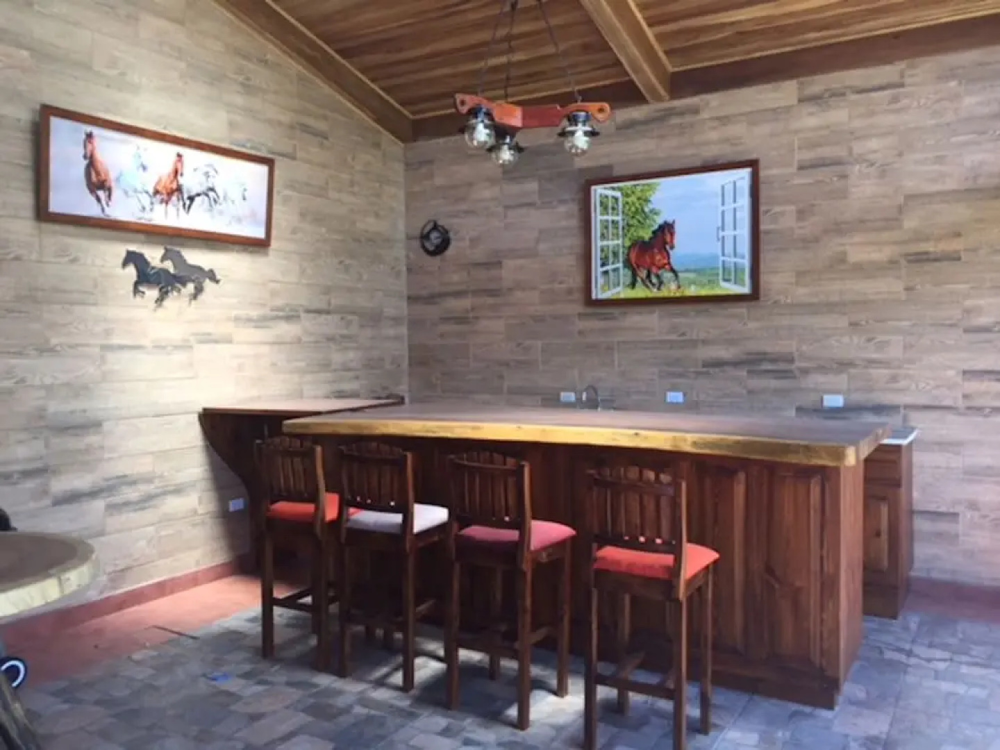 Remarkable Family & Groups Value. Unbeatable Location