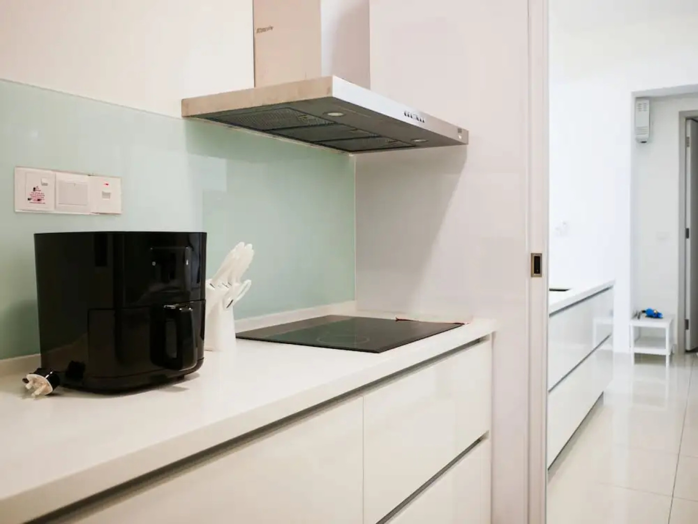 May Full Seaview Luxury Suite