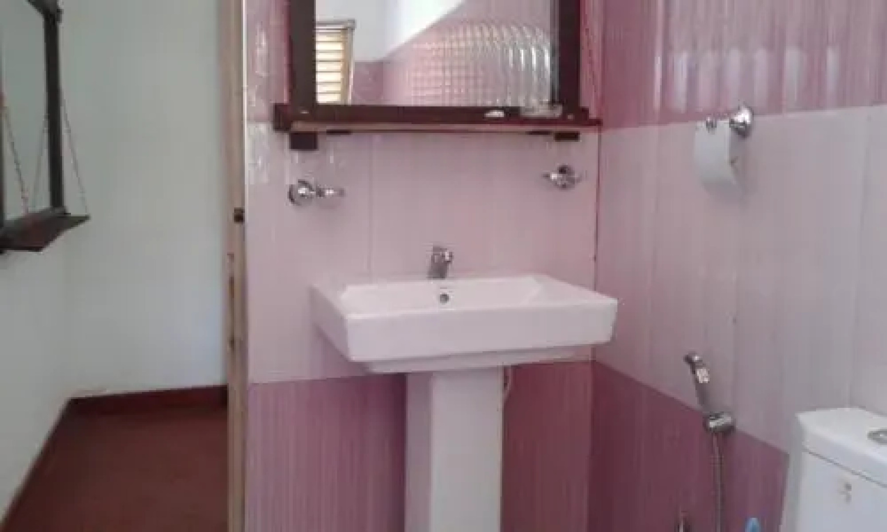 Wewdiya Holiday Home