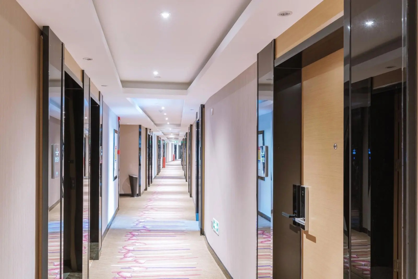 Lavande Hotels·Guangzhou Chenjiaci Metro Station