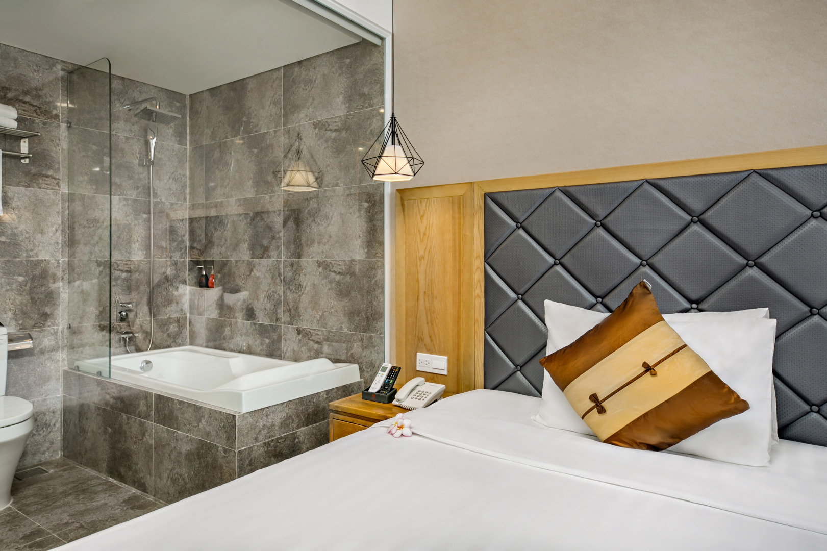 Grand Sunrise Boutique Hotel