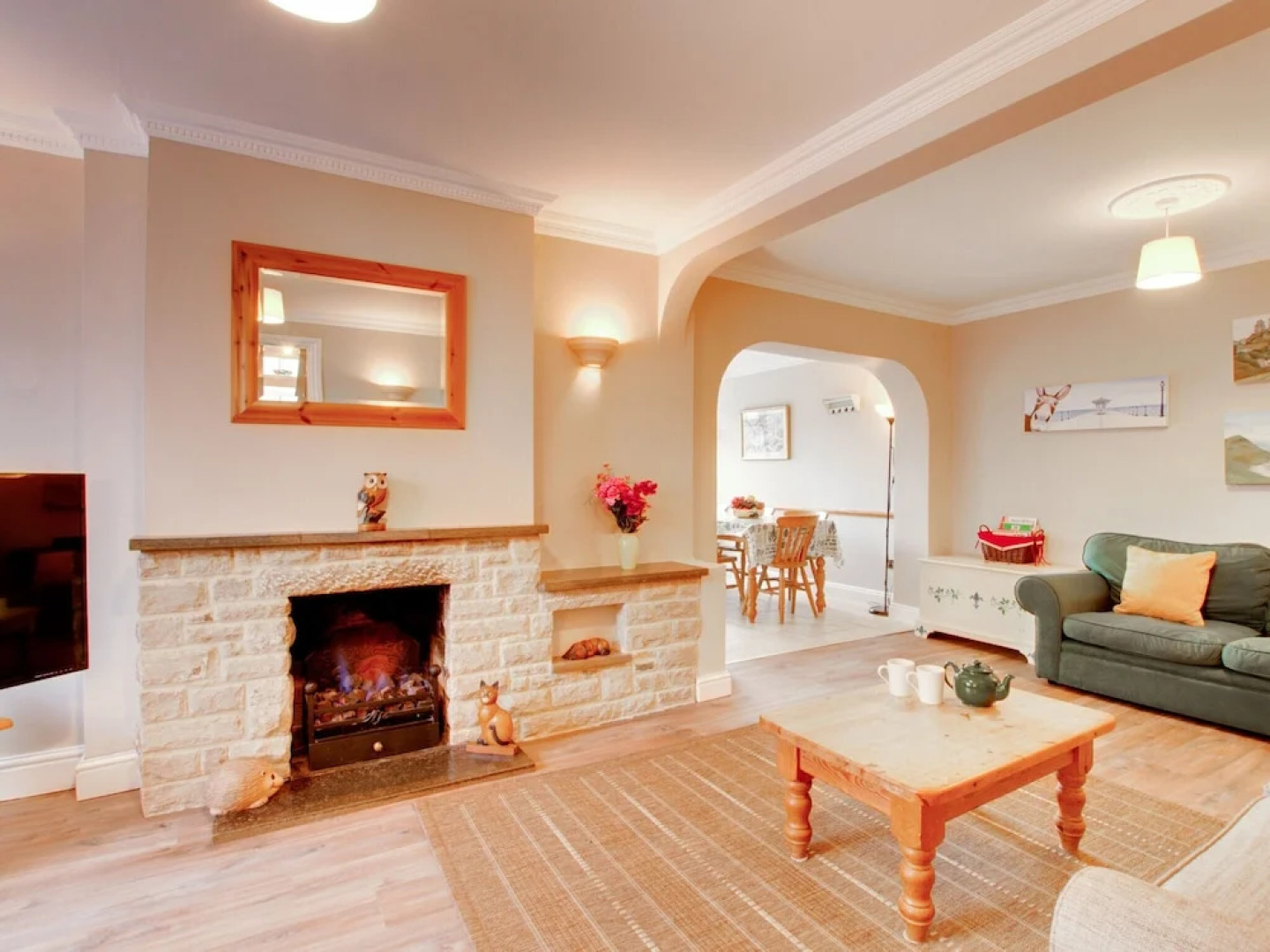 Chic Holiday Home in Swanage With Garden