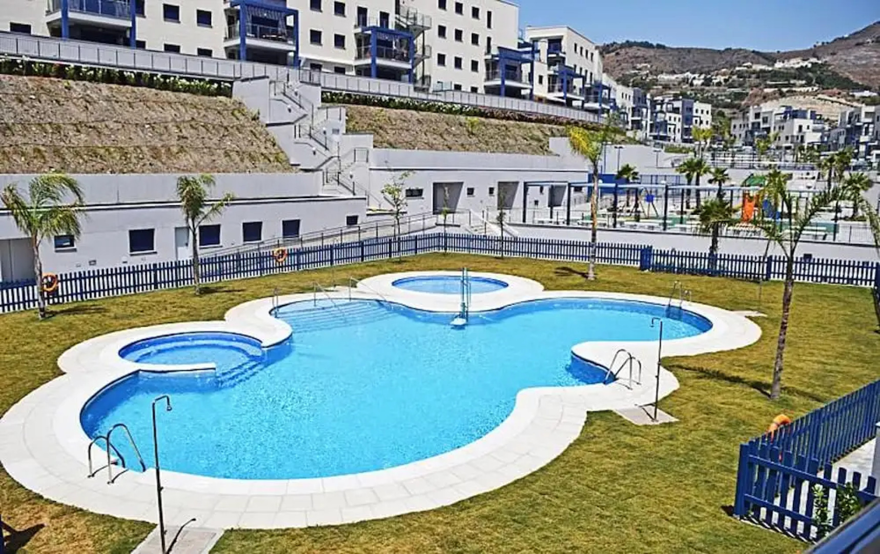 Apartment With 3 Bedrooms in Almuñécar, With Wonderful sea View, Shared Pool and Enclosed Garden Near the Beach