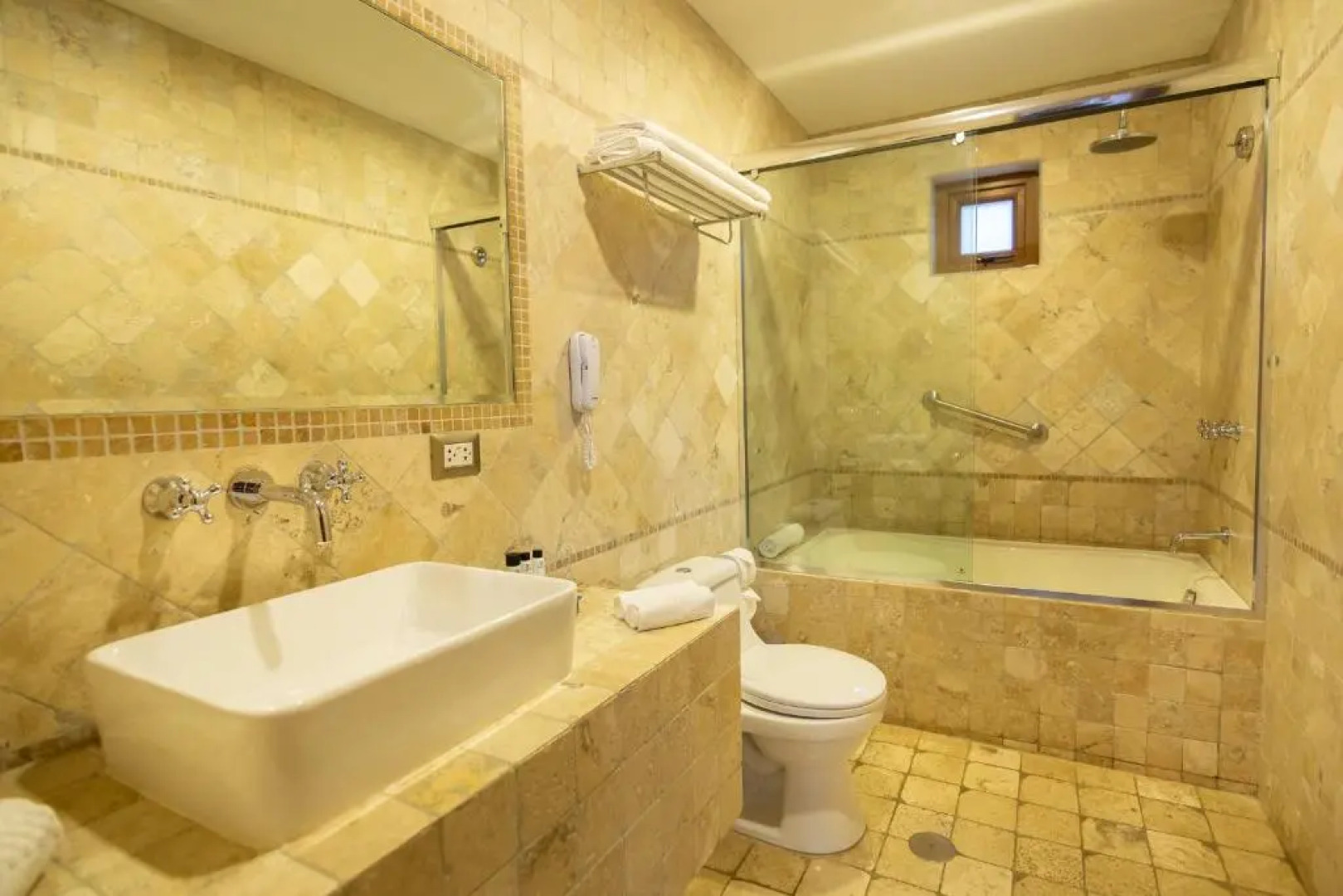 Del Pilar Ollantaytambo