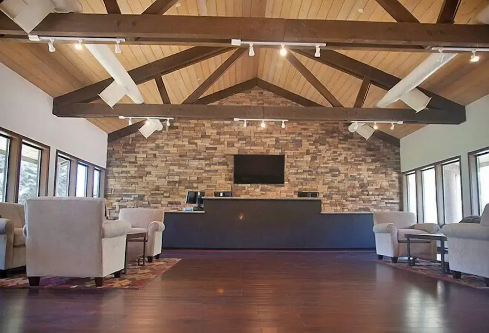 Soledad Canyon RV & Camping Resort