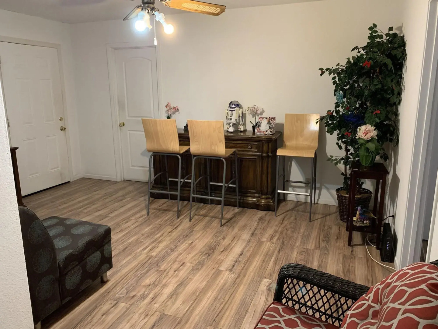 The Yellow Penthouse