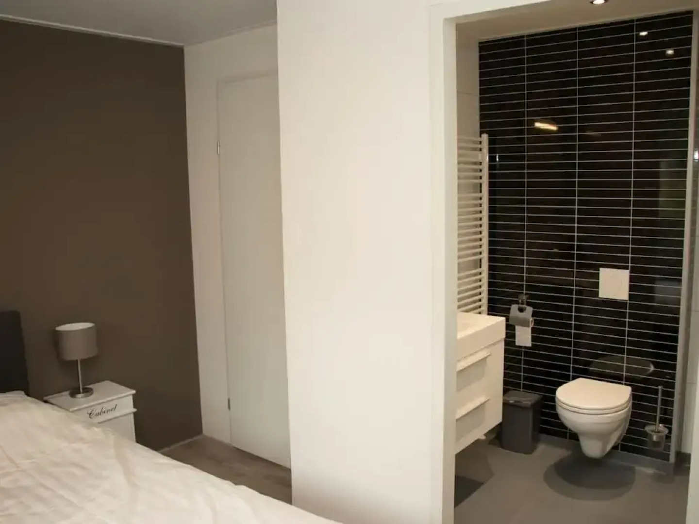 Modern, Spacious, Detached Holiday Home, Near Alkmaar