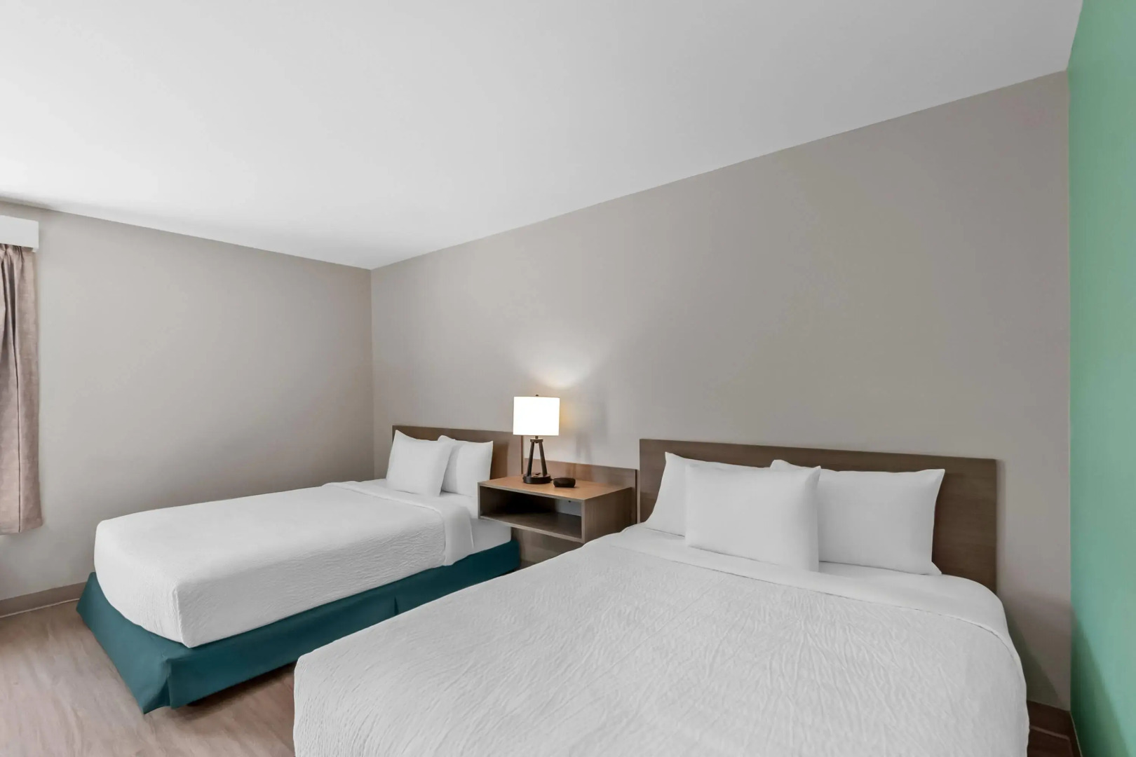 ECHO Suites Extended Stay by Wyndham Sterling