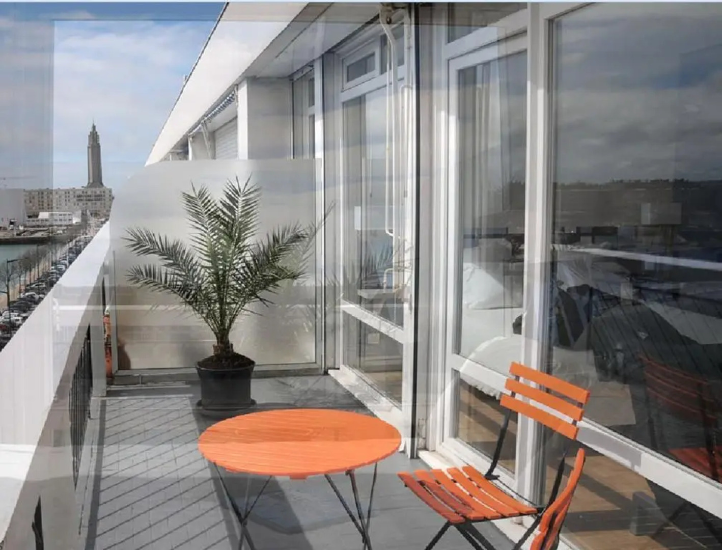 Escale Quai George V