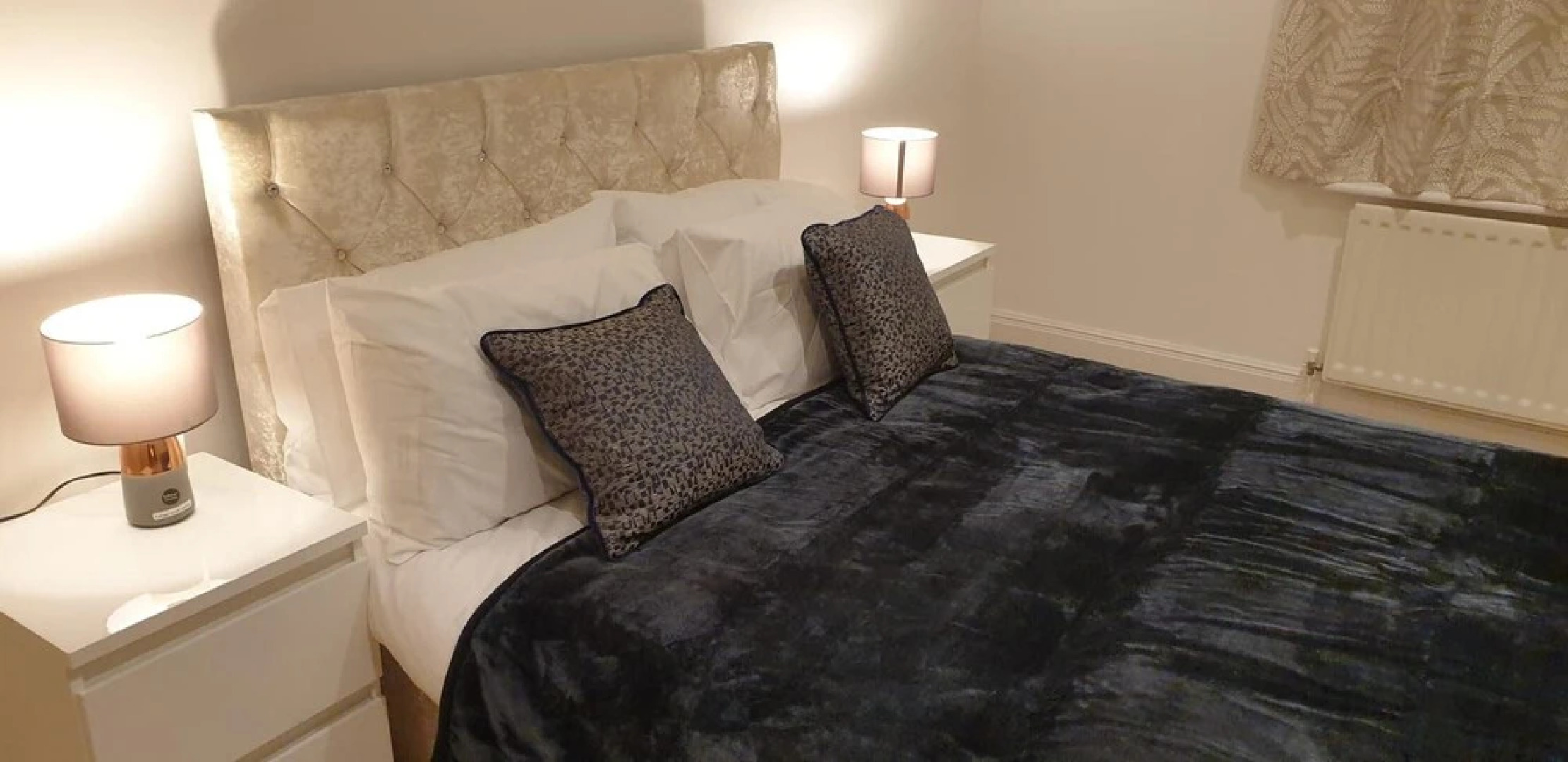 Royal Oak Apartment in Manchester Central Location