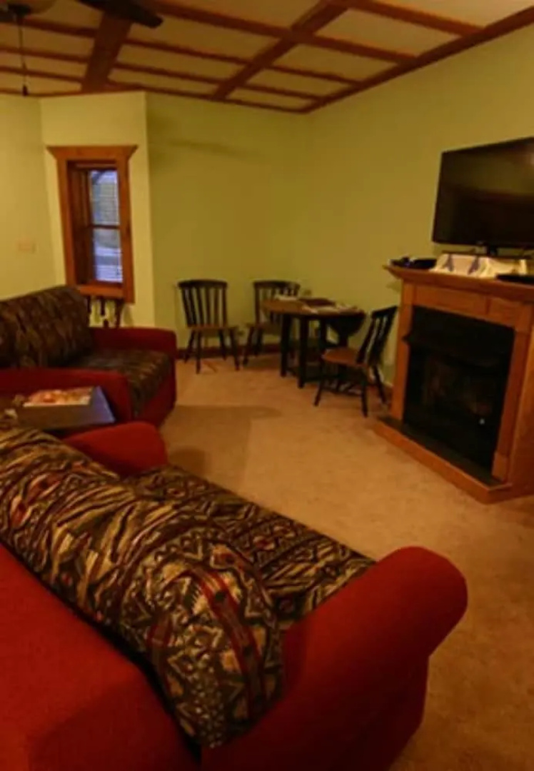Wildberry Lodge