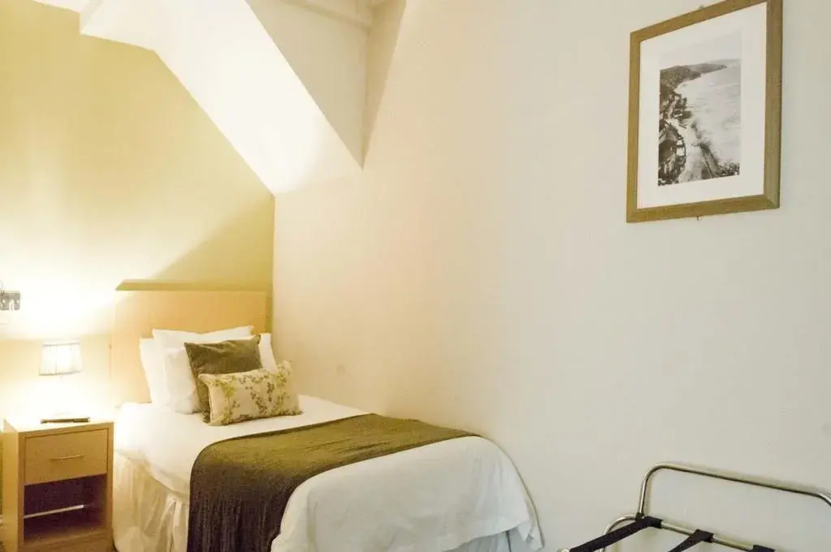 The Rose and Crown Hotel