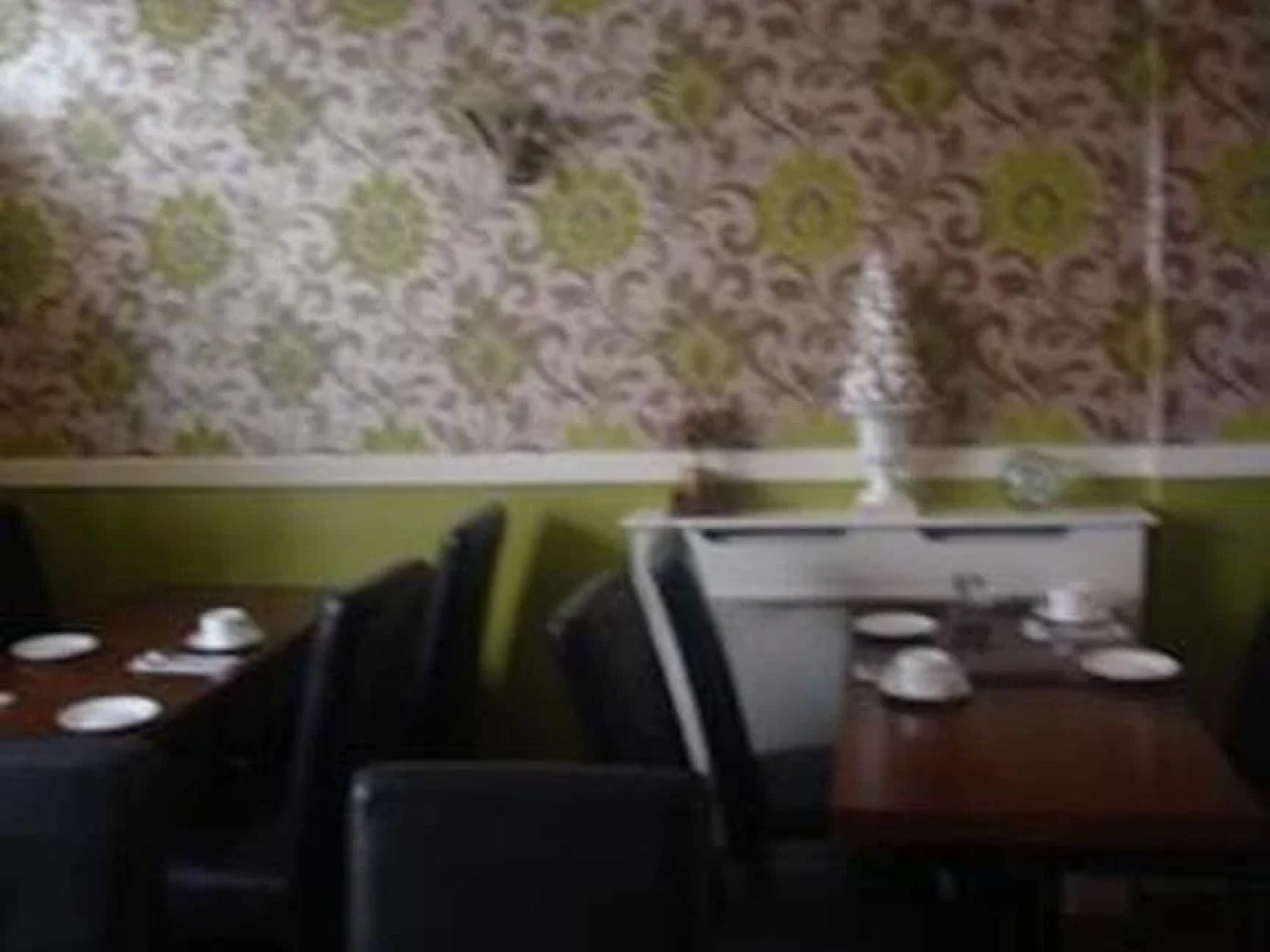 Cross Street Guesthouse