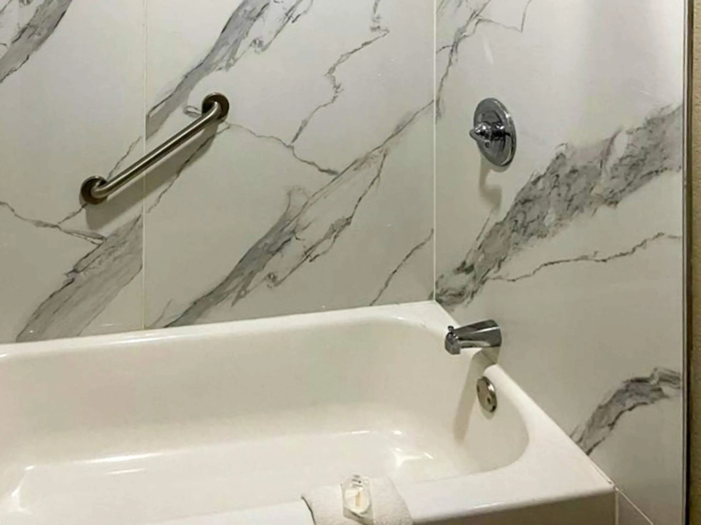 Suburban Studios Columbia - Harbison