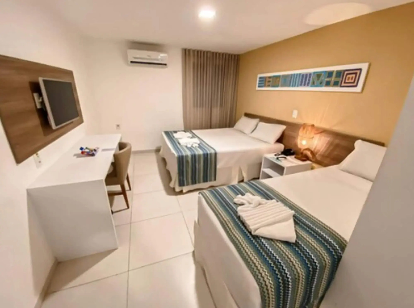 Slim Pajuçara by Tropicalis