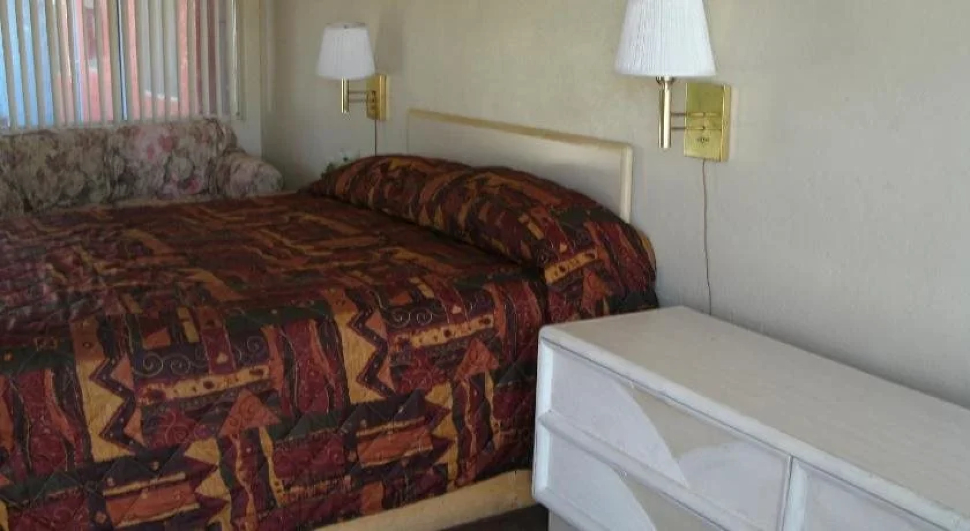 Safari Motor Inn - Joshua Tree