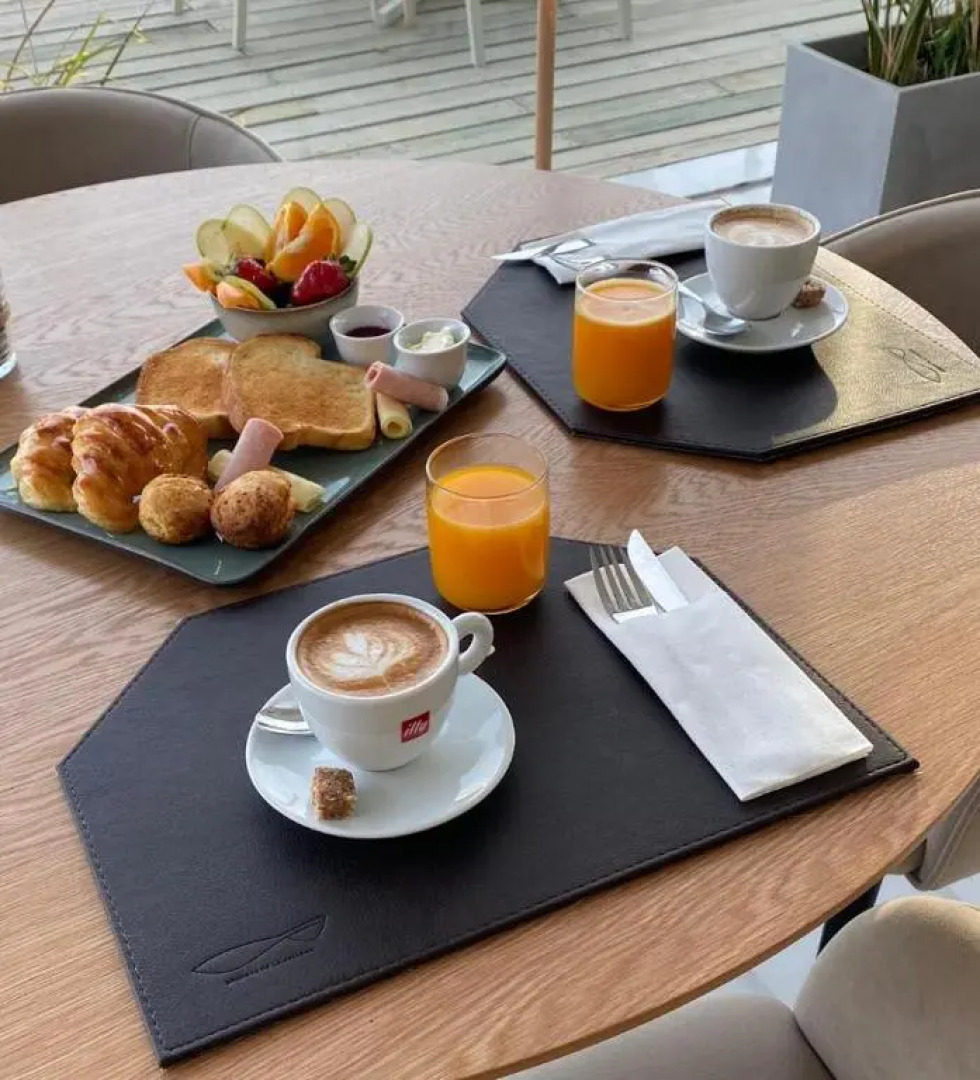 SYRAH Vistas by depptö