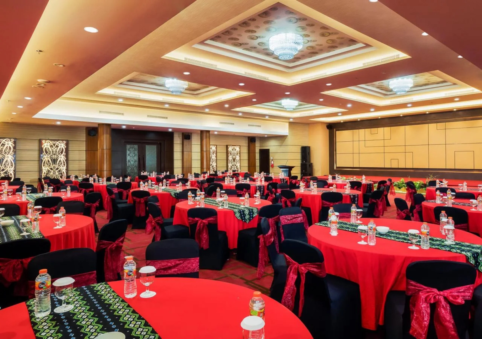 Best Western Kindai Hotel